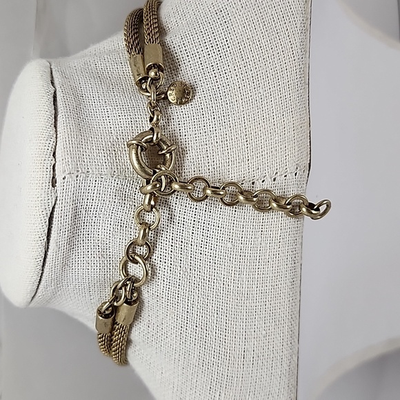 J. Crew Gold Tone Triple Knot Mesh 🪢 Link Chain Necklace - Picture 7 of 11